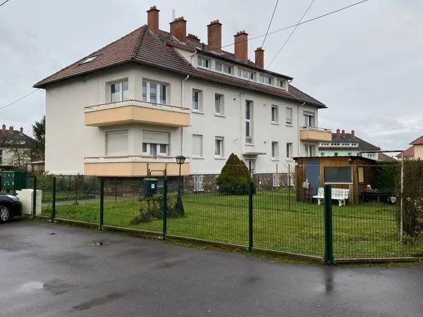 Appartement F4 80m2 +jardin privatif