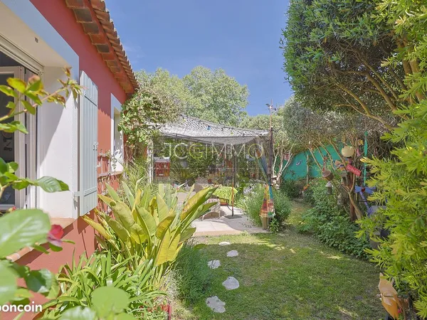 Villa 5 pièces 101 m²
