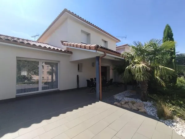 Villa 136m², 4 chambres terrain 450m², SAINT CHAMOND