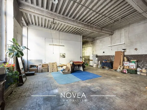 Appartement Canut de 200m2 à 2 min du métro Croix-Rousse