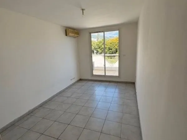 Appartement 1 pièce 19 m²