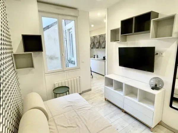 Meublé hyper centre 23m2 refait à neuf