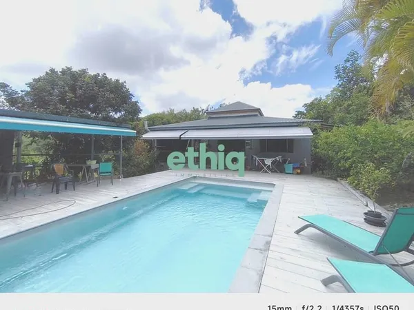 Villa avec piscine SAINTE ANNE