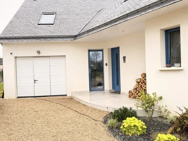 SARZEAU - Maison familiale de 241 m2 - DPE A - Terrain 970