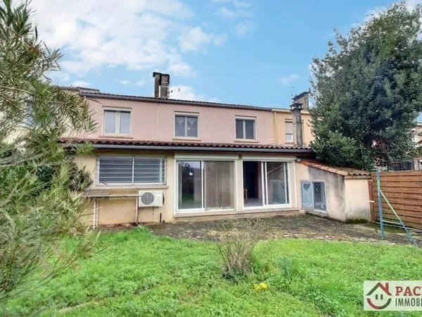 Maison spacieuse à Aussillon