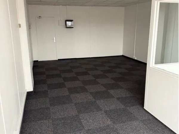 Bureau 40 m²