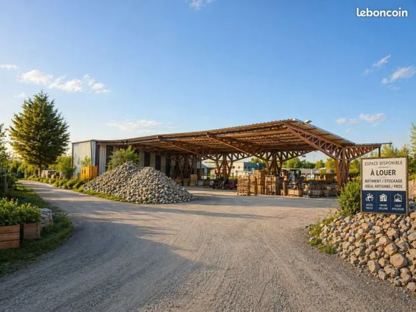 Bâtiment Stockage dépôt 200m2 + 600m2 de auvent