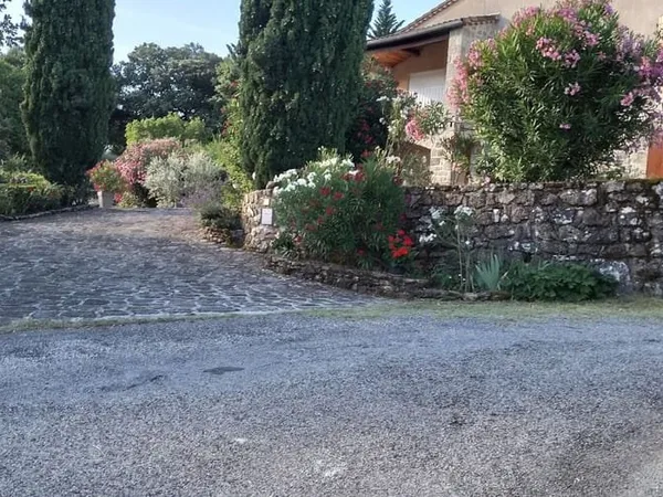 Maison 4 pièces 160 m²