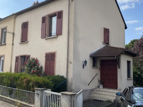 Maison de ville idéalement placée à Neunkirch