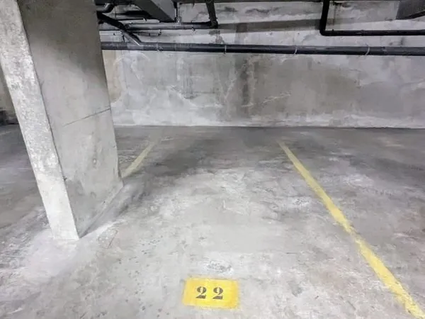 Parking/box 12 m² Sotteville-lès-Rouen