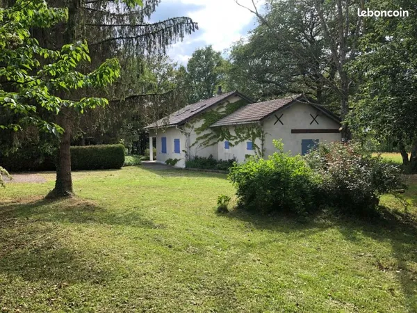 Maison meublée avec grand terrain (>1ha) - nature, calme, animaux - secteur St Amand Montrond