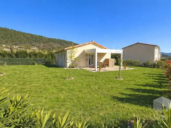 PUY SAINT MARTIN, maison de 86 m2 de plain pied