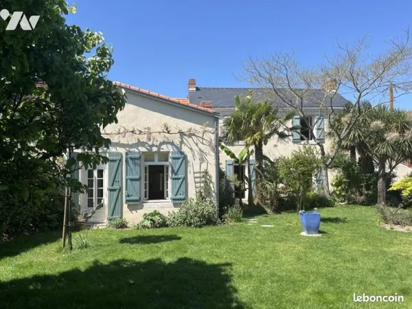 Maison 7 pièces 176 m²