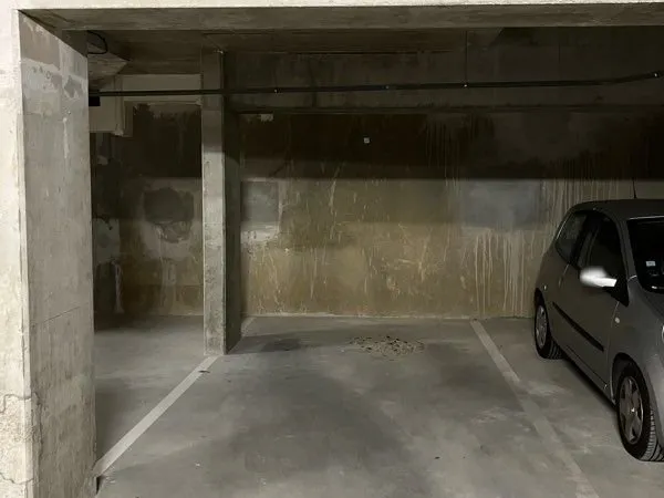 Location place de parking - Rennes Joliot Curie