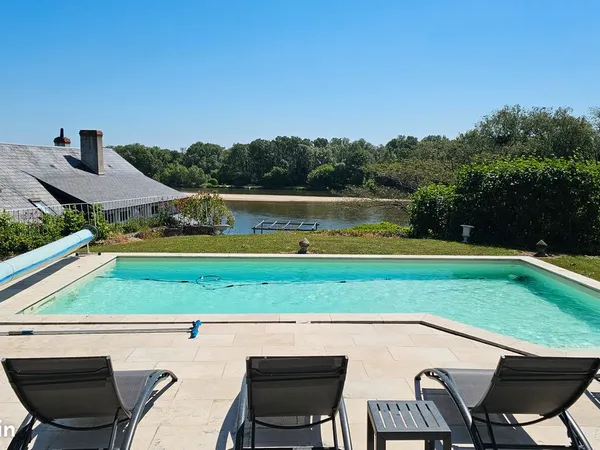 Propriété exceptionnelle bords de Loire à Beaugency