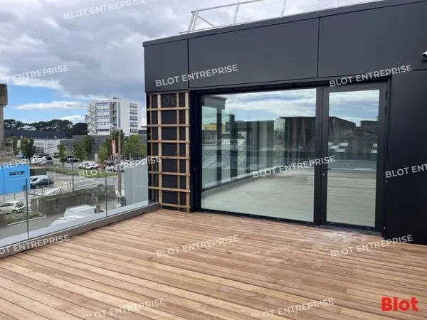 Bureaux 257 m²