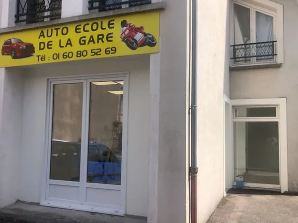 Local commercial 2 pièces 41 m²