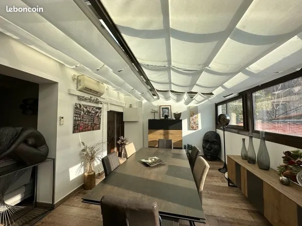 Bas de villa Le Faron 95m2 et jardin 200m2 à Toulon