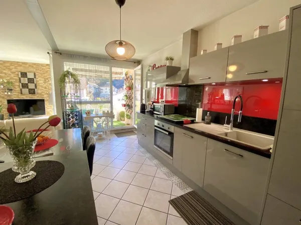 Appartement T3 - Garage & parking