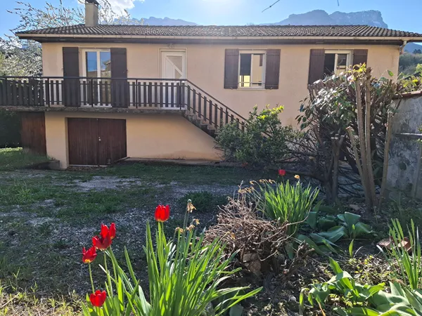 Maison 5/6 pièces 155m2 au calme, possibilité logement indépendant/activité pro