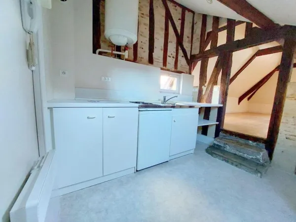 Loue studio - 23.95m² - 1 pièce - Tours 37000
