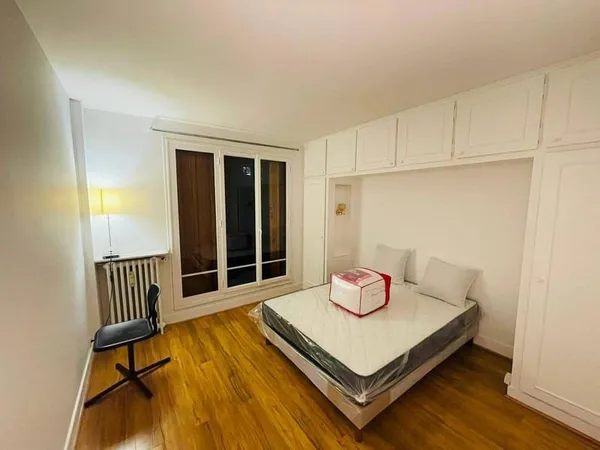 Appartement 6 pièces 81 m²