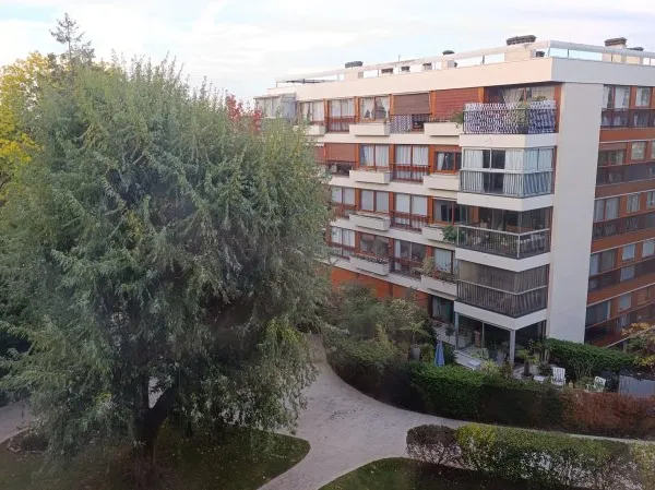 Vends appartement lumineux et calme