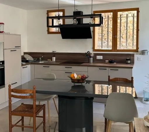 Maison 3 pièces 85 m²