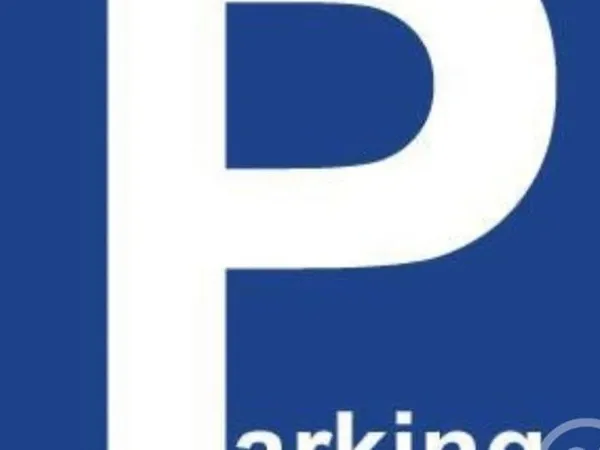 Parking/garage