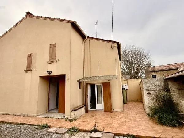 4 chambres, 582 m2 de terrain et garage XXL de 92 m2 : une maison familiale aux portes d'Avignon !