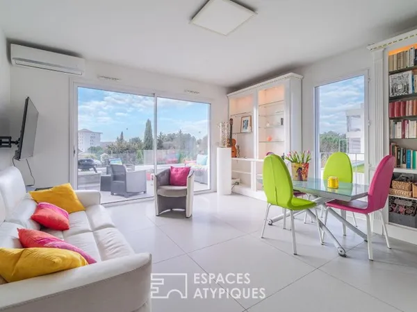 Appartement d'architecte au coeur d'un magnifique jardin à la française