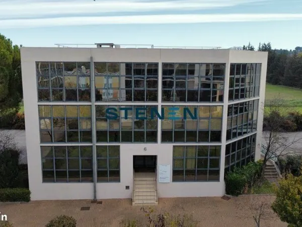 Bureaux 183 m²