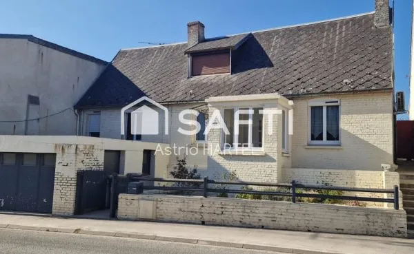 Belle Maison Semi-Mitoyenne de 210 m²