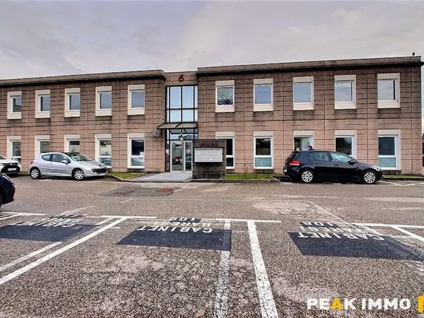 Bureaux 91 m²