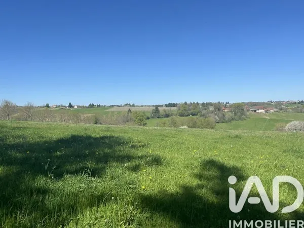 Terrain en individuel 2940 m²