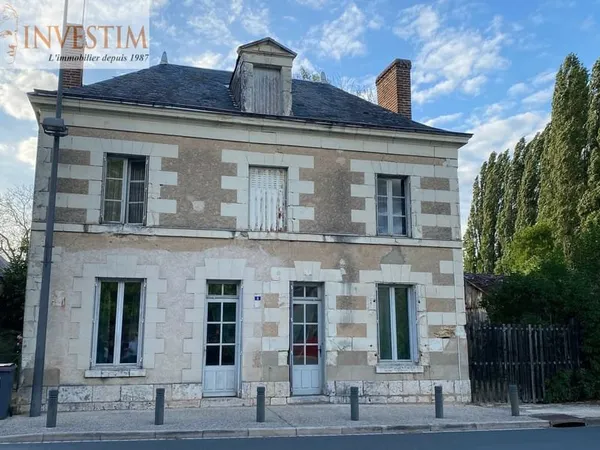 A 20 MN AU SUD DE BLOIS - MAISON BOURGEOISE AVEC DEPENDANCES