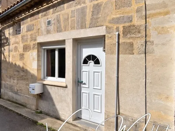 MAISON EN PIERRE EN PLEIN CŒUR DE SAINT ANDRÉ DE CUBZAC !