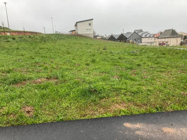 Terrain 790 m²