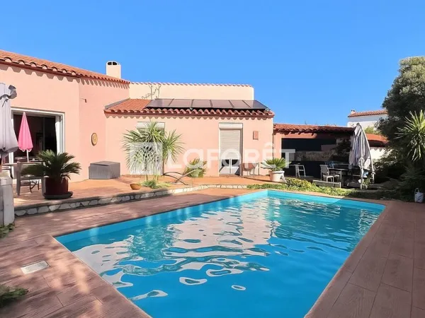 A Vendre, villa 3 faces plain-pied + mezzanine à Montescot Parcelle 477 m²
