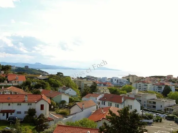 BIARRITZ - BIBI BEAURIVAGE QUARTIER D'ESPAGNE SUPERBE APPARTEMENT VUE MER TERRASSE - CAVE - PARKING
