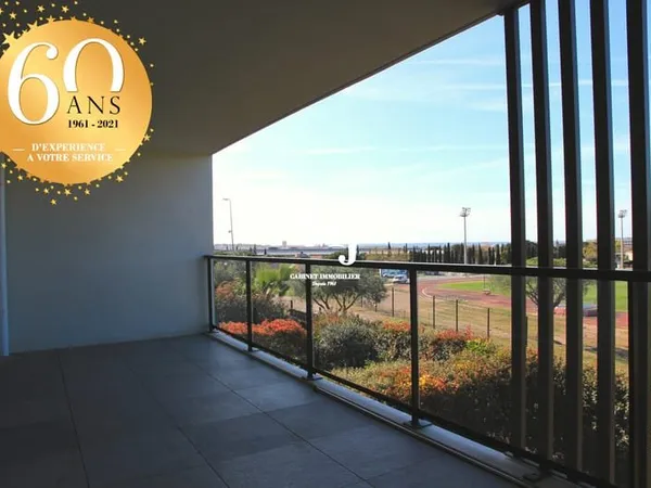 Appartement 2 pièces avec grande terrasse et piscine à Fréju