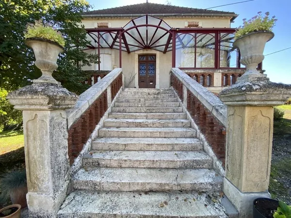 Magnifique Maison de Maître et Ancien Domaine Viticole - Puy-l'Évêque, Lot