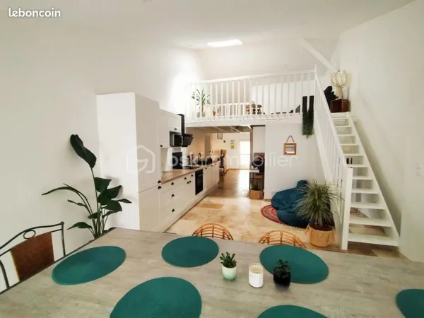 Appartement 6 pièces 125 m²