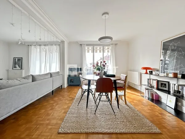Appartement T5 - Lumineux et entièrement rénové - VALENCE
