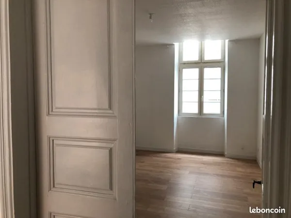 Appartement 4 pièces Centre Ville Carcassonne