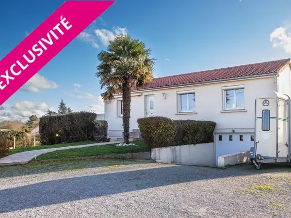 Maison sur sous-sol avec 1800 m² de terrain