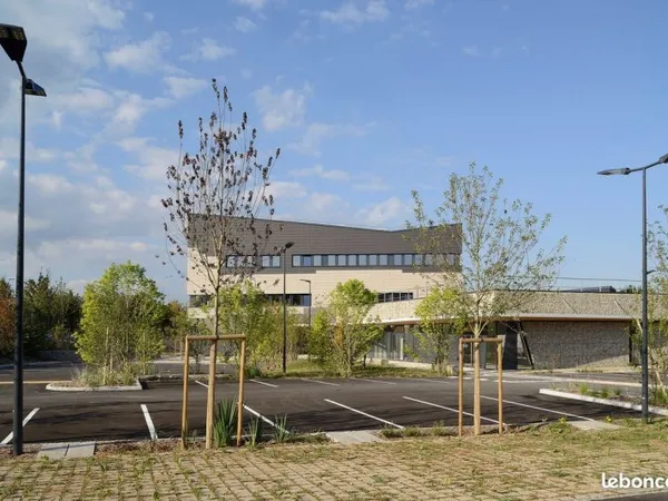 Bâtiment Ecopole - Bureaux à louer à Besançon