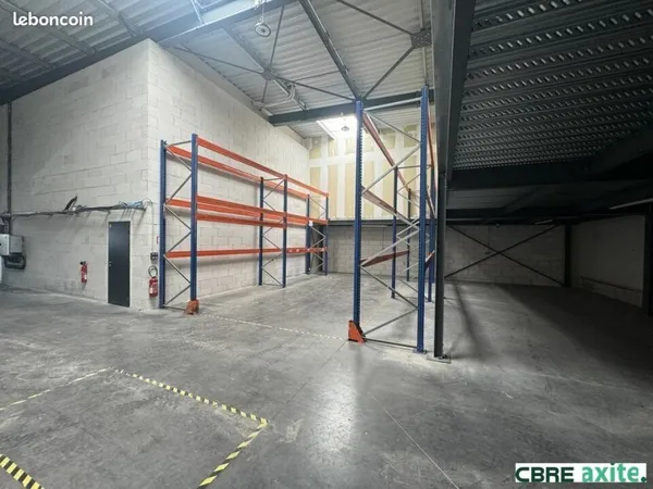 LOCAL D'ACTIVITE 429 m² VOREPPE