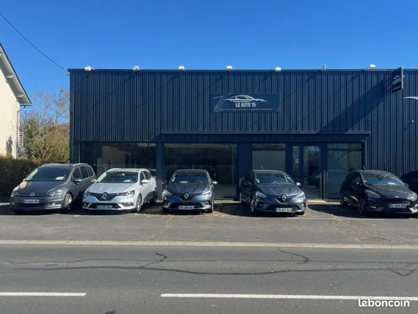 Local commercial 280 m² - Très bien situé - Zone commerciale