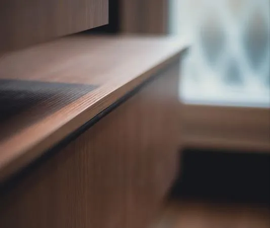 🏡 Appartement 90 m² - Entièrement rénové - Perret